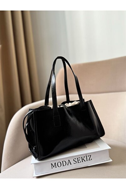 Moda Sekiz Women's Patent Leather Drawstring Shoulder Bag