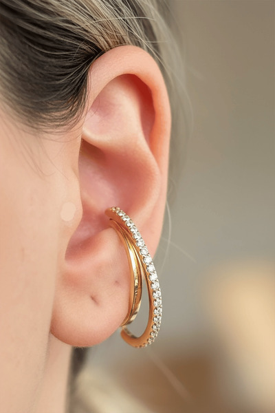 TAKIŞTIR Altın Renk Taş Detaylı 14K Altın Kaplama TX Ear Cuff (Tek)