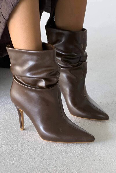 AYAKKABI PRENSİ Ρίκι Κουράκια ΠΙΚΡΟ ΚΑΦΕ ΜΑΤ