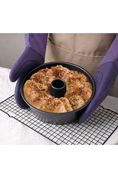 cc bin shihon Black non-stick Teflon round cake pan with column