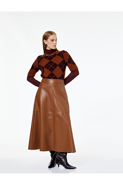 Koton X Melis Ağazat - Short Sleeve Crew Neck Stone Diamond Pattern Knit Sweater