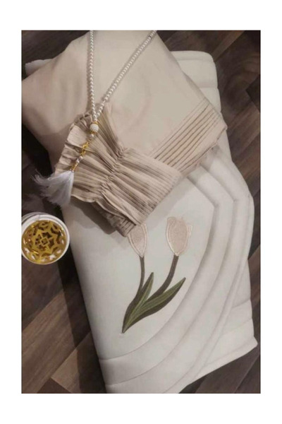 GENERAL مجموعة لافندر حصرية، سجادة صلاة مع ثوب صلاة،