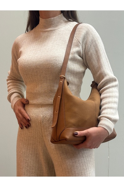 MaVaux Moka 100% Genuine Leather Stylish Detailed Shoulder Bag