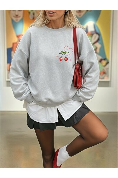 ArtYus Unisex Long Sleeve Cherry Transfer B Printed Plus Size Crew Neck Sweatshirt