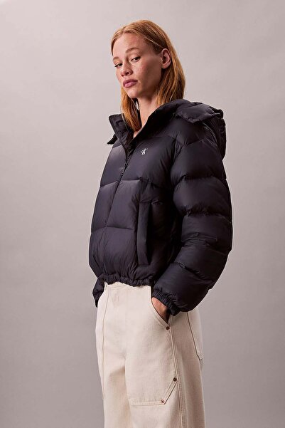 Calvin Klein Kadın Normal Kalıp Kapüşonlu Şişme Mont - Siyah