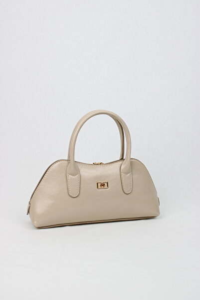 mossi Mink Wrinkled Patent Leather Women's Hand and Shoulder Bag Elegant, Stylish and High-Quality