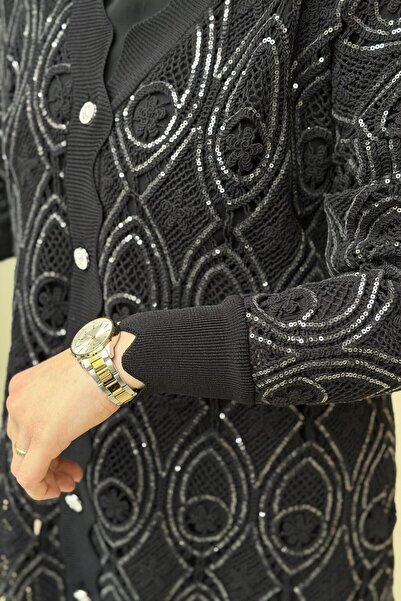 Ghisa Sequined Guipure Cardigan Innerwear Two-Piece Set