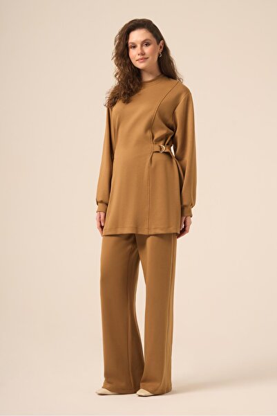 FTZ WOMEN Women's Stone Set Camel 31263