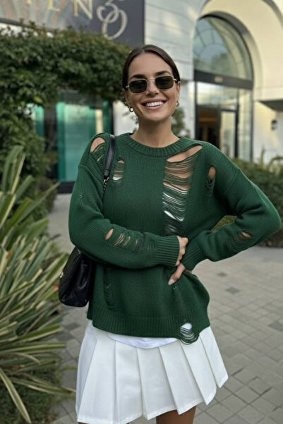 oshebu Women's Crew Neck Detailed Knitwear Sweater