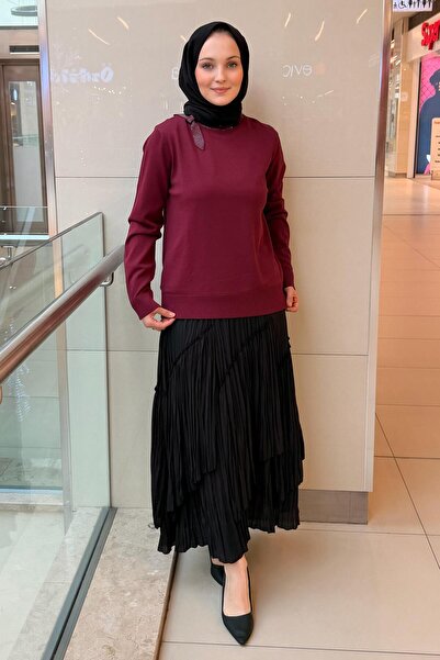 Ghisa Knitwear Tunic with Bow and Stone on the Collar