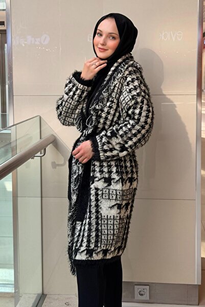 Ghisa Patterned Two Color Beard Cardigan