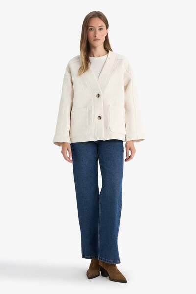 DeFacto Τυπική εφαρμογή με λαιμόκοψη σε σχήμα V με υφαντό μπουφάν με κουμπιά G2521AX25AU