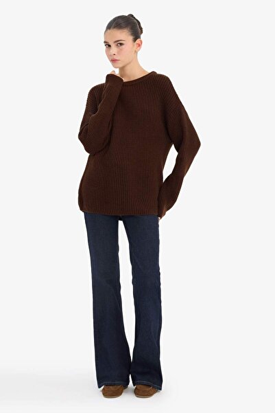 DeFacto Πουλόβερ με κανονική εφαρμογή με λαιμόκοψη από ύφασμα Σελανίκης, βασικό απλό πλεκτό πουλόβερ H6905AZ25WN