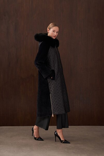 D'RECCY Women's Fur-Detail Quilted Long Zippered Coat