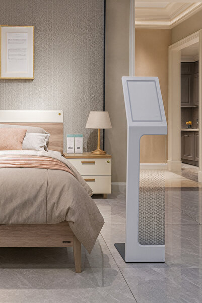 Grand City Media Glass display stand specifications