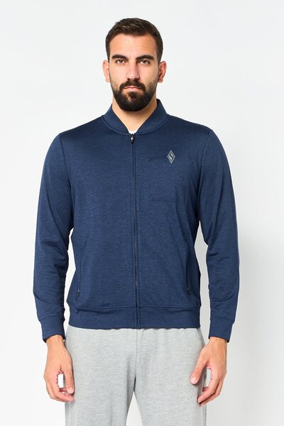 SKECHERS جاكيت رياضي رجالي بأكمام طويلة مناسب للأنشطة الخارجية، لون أزرق داكن