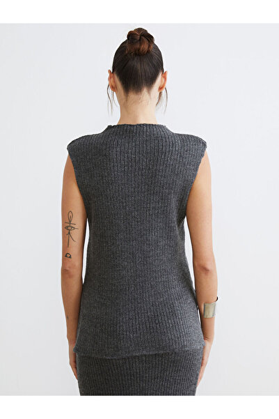 LC Waikiki Sparkling Selections from Shining Store | Crew Neck Women's Knitwear Tank Top