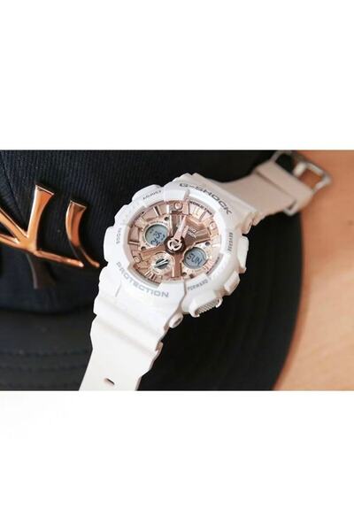 Casio 200 waterproof Shi Ying movement resin strap.