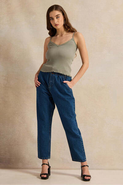 REDTAG Women Green Plain Strappy Lace Vest