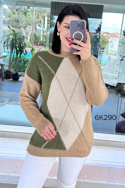 İnce Topuk بلوزة تريكو بنمط البقلاوة 6k290