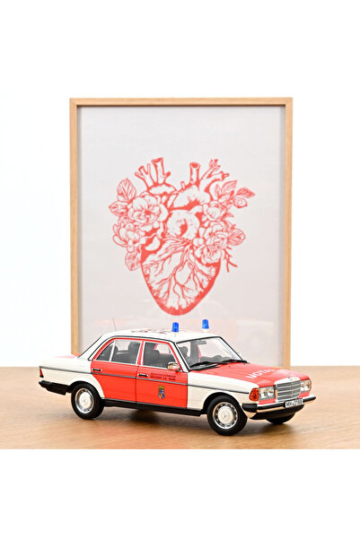 Norev Mercedes-Benz 200 1984 Ambulanță de Urgență 1:18