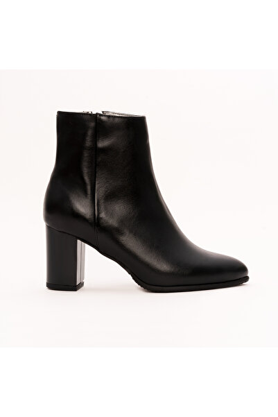 VAGAM Κοντές μαύρες δερμάτινες μπότες με τακούνια