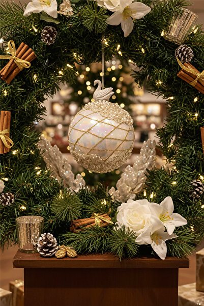 Brandsmiths İnci Detaylı Kuğu Figürlü Yılbaşı Topu