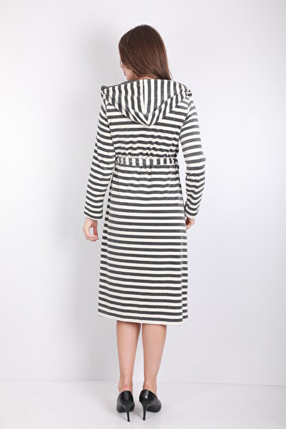 Wild Love Γυναικεία ριγέ ρόμπα με κουκούλα από βελούδο