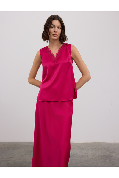 BGN workshop ΣΑΤΕΝ ΕΣΩΤΕΡΙΚΟ ΕΝΔΥΜΑΤΟ ΜΕ ΛΕΠΤΟΜΕΡΗ ΔΙΑΚΟΣΜΗΣΗ ΜΕ ΔΑΝΤΕΛΑ ΚΑΙ ΛΟΥΡΑΚΙΑ ΣΕ ΣΧΗΜΑ Β