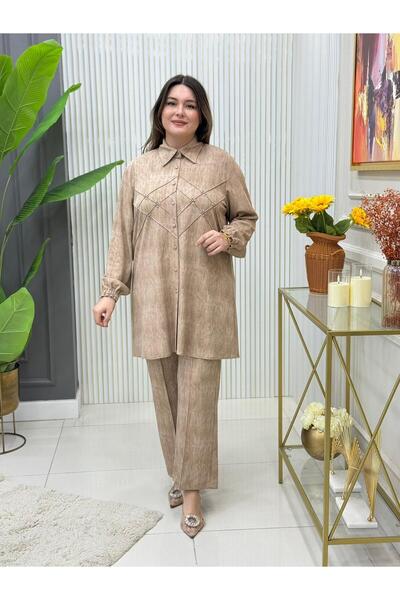 GK Buttoned Tunic Suit