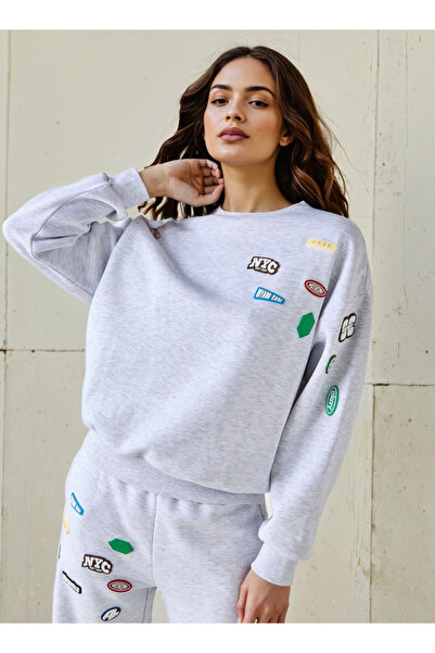 FAV Patch Accent Sweatshirt