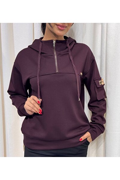 SELSAL Hoodie decorated with a bunny doll