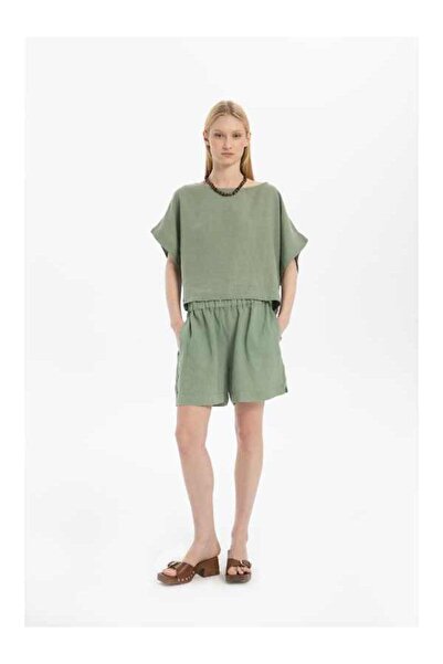 İpekçi Otantik Pure Linen Shorts with Side Slits in Moss Green