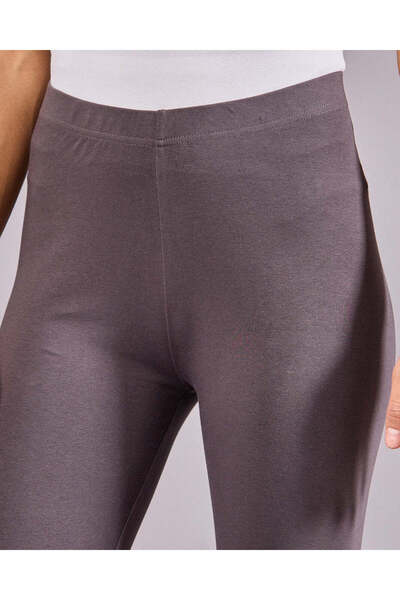 REDTAG Women Charcoal Solid Cropped Leggings