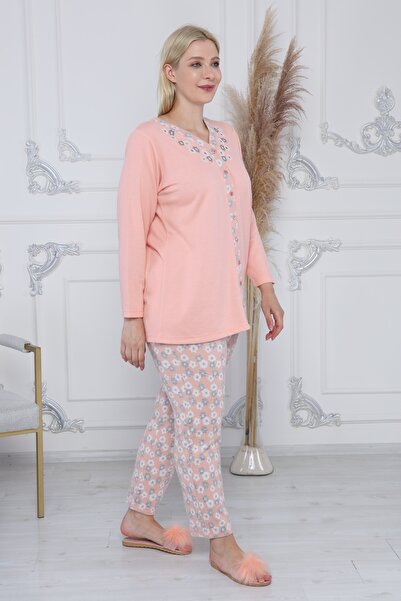 Wild Rose Plus Size Women's Floral Pattern Buttoned Comfortable Fit Pajama Set – Polyamide Viscose Fabric