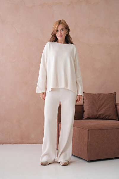 Park Karon طقم تريكو نسائي مكون من سترة وبنطلون بياقة دائرية وأكمام منخفضة