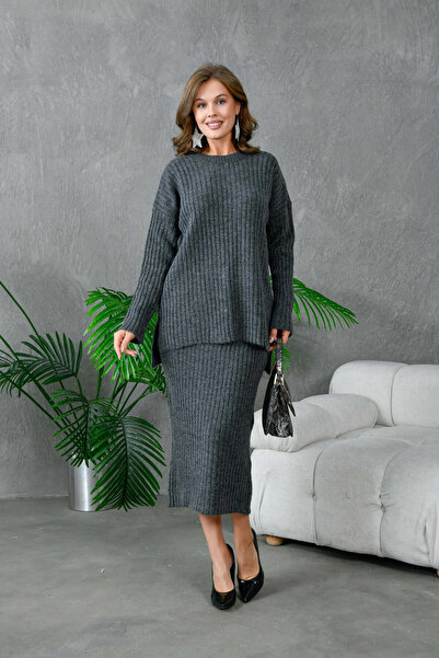 Park Karon Set de tricotaje dublu pentru femei guler rotund cu fustă lungă pu...