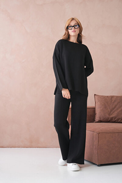 Park Karon Women's Crew Neck Low Sleeve Sweater Pants Two-Piece Knitwear Set