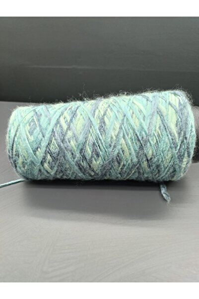 Pİ Yarn 70% Wool Hand Knitting Yarn 500 Grams