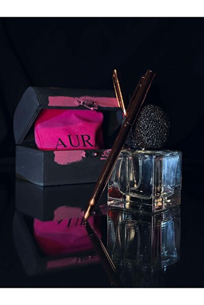 AURA Perfume by Delia Nistor gift with the Set of Two personalized gold pens