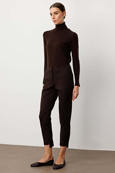 Ekol Beli Lastikli Dar Paça Pantolon