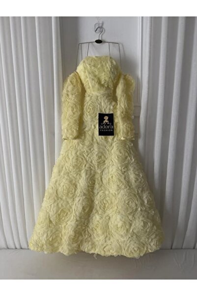 ADORA Lemon-colored evening dress with sleeves