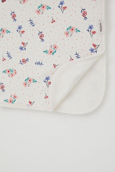 Breeze Newborn Baby Blanket Floral Pattern Polka Dot Detail Standard, Ecru
