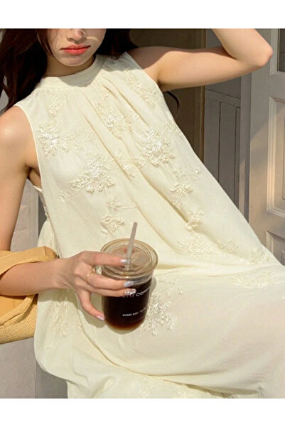 Sheya Shein maxi dress, cream