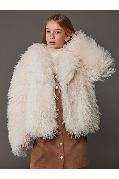 LC Waikiki Kids Ecru Girl's Fur Coat