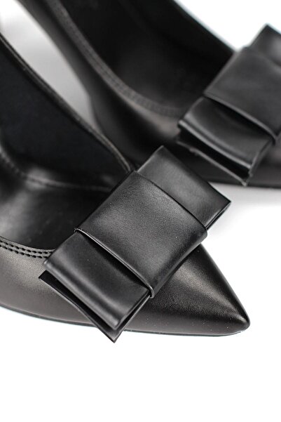 Gökhan Talay Polina Flexible Soft Non-Slip Sole (8 cm) Black Leather Corner Bow Women's Heeled Shoes