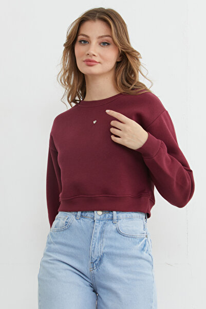 Fulla Moda 3 Thread Crop Sweatshirt with Heart Accessories