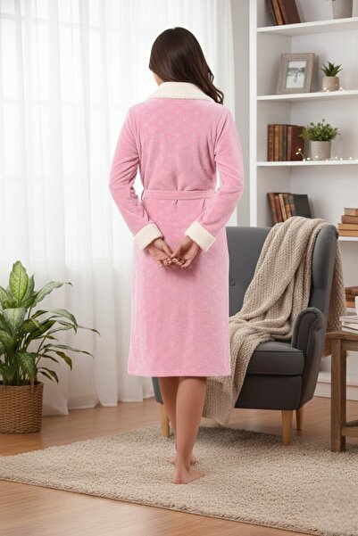 Miss Dünya Lissa Velvet Luxe Velvet Dressing Gown with Collar Detail