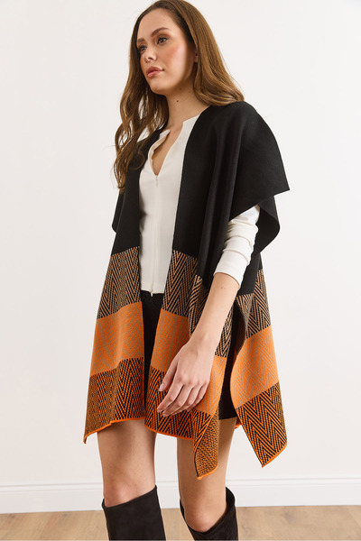 Olalook Women's Black Zigzag Patterned Poncho Cardigan Hrk-19000422