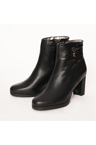 VAGAM Μαύρα γνήσια δερμάτινα μποτάκια με τακούνια